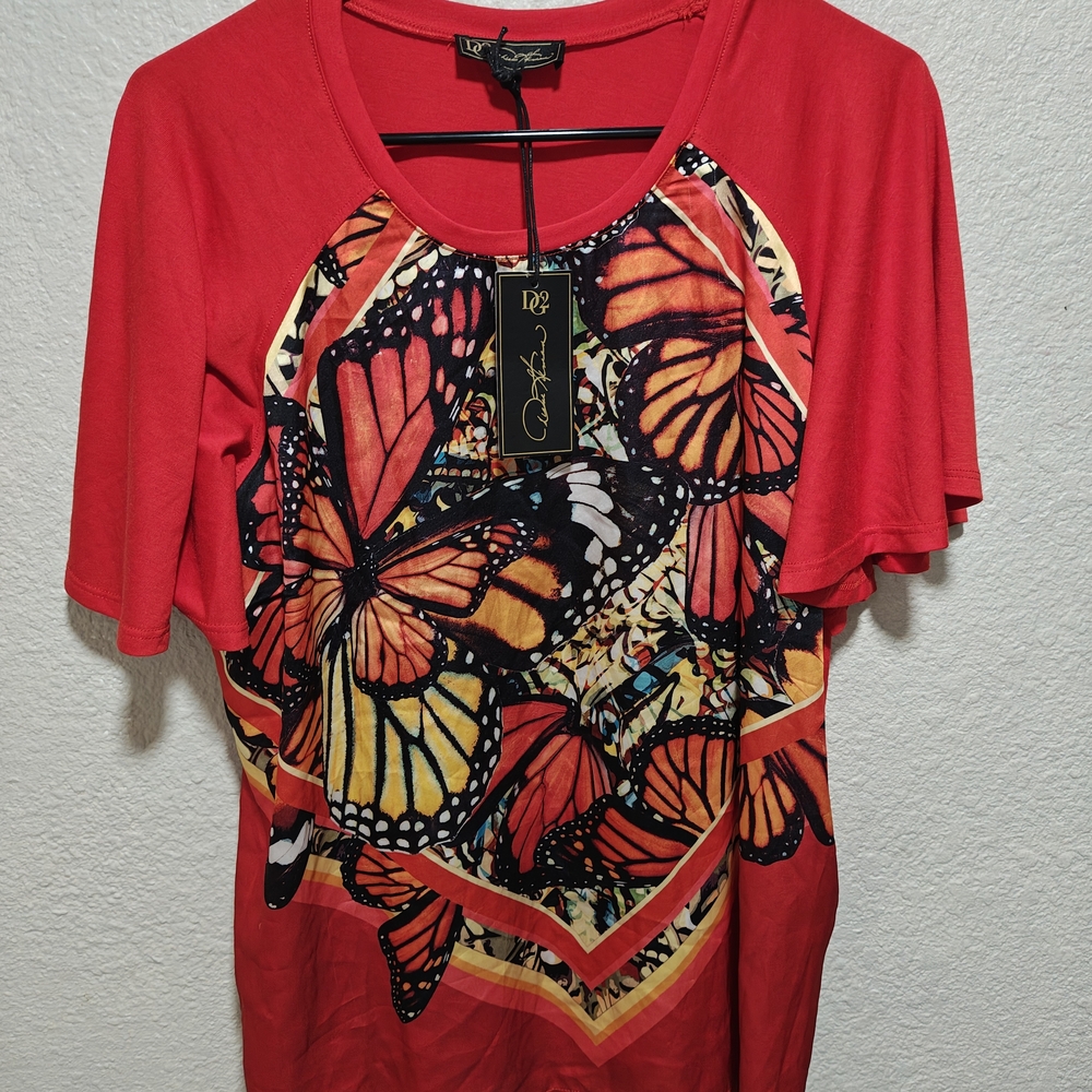 Lola Vibrant Butterfly Print Short Sleeve Tee